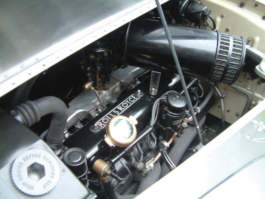  Rolls-Royce Silver Dawn Saloon 1954 года  (фото 5 из 6)
